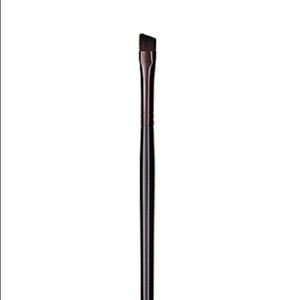 Laura Mercier Brow Definer Brush
Eyebrow Brush